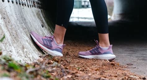 adidas ultraboost 22 women's review.